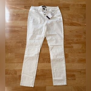 NEW with Tags Ashley Stewart ultra soft denim Jegging color is Egret size 12